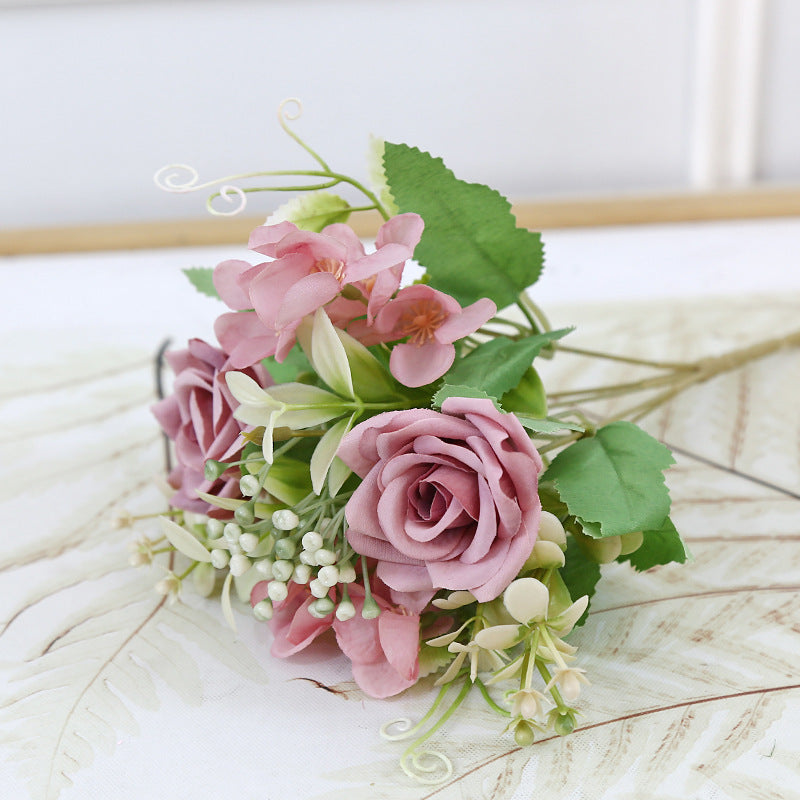 Decoratieve Bloemenarrangement voor Woondecoratie