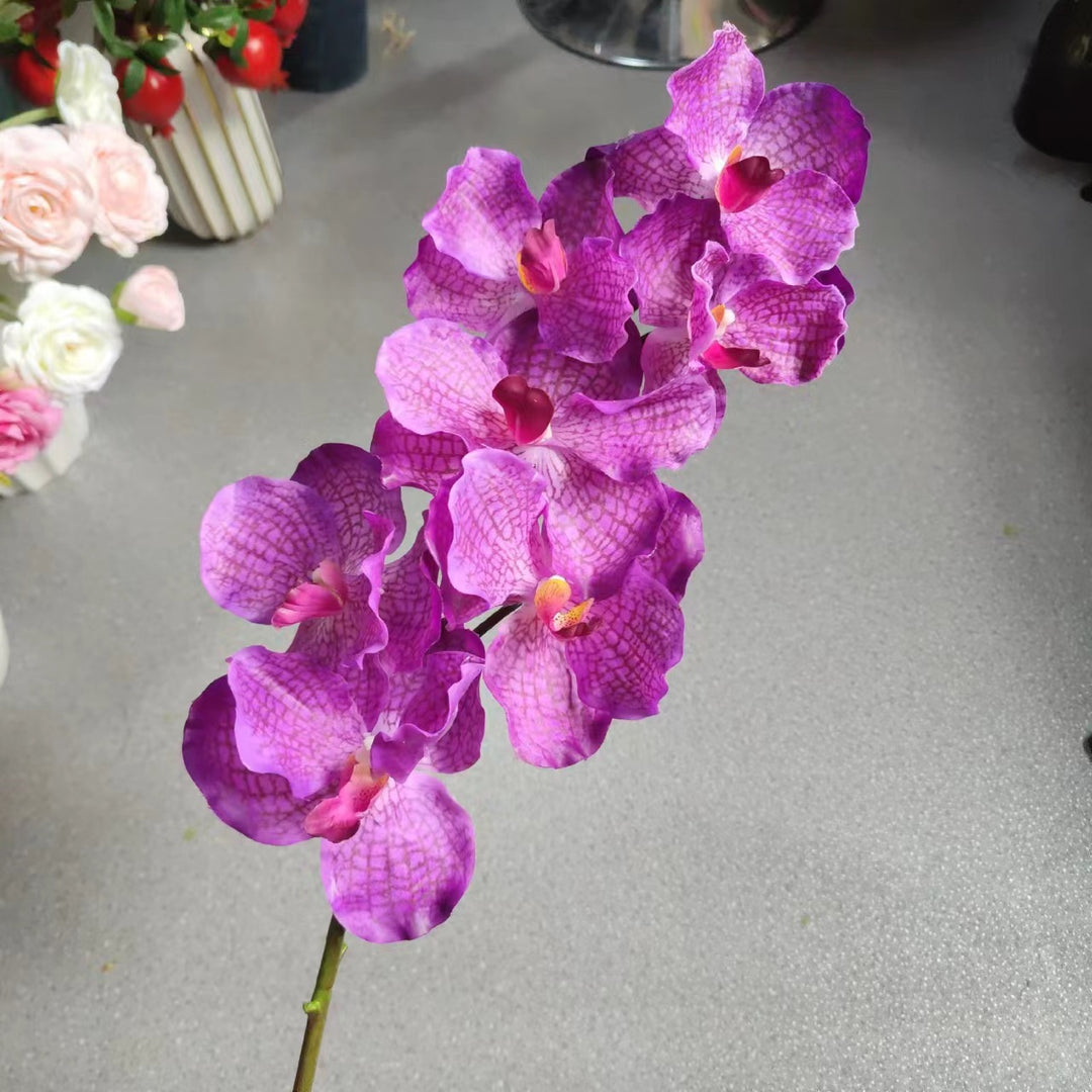 Realistische Orchidee Stengel