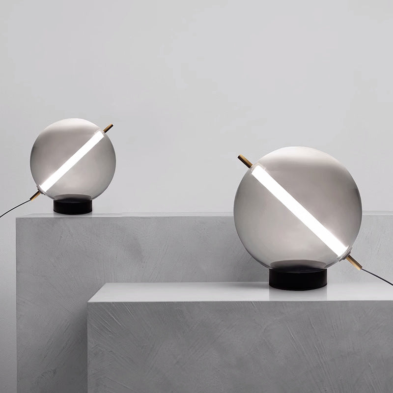 Decoratieve Glazen Tafel lamp met Sculpturaal Ontwerp