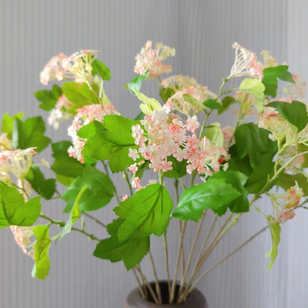 Realistische Decoratieve Bloemstengel