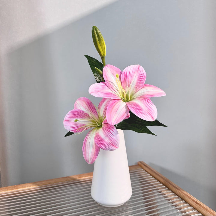 Elegante Decoratieve Lelie Arrangement