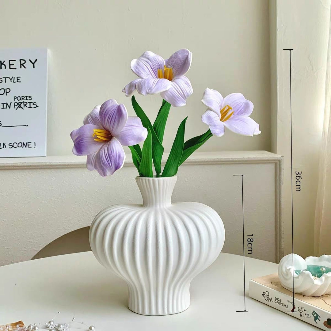 Levensechte Decoratieve Bloemarrangement