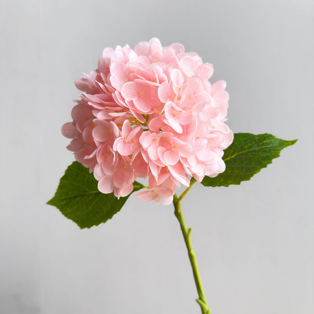 Nep-Hortensia Bloemarrangement
