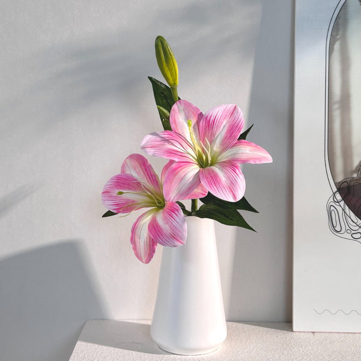 Elegante Decoratieve Lelie Arrangement
