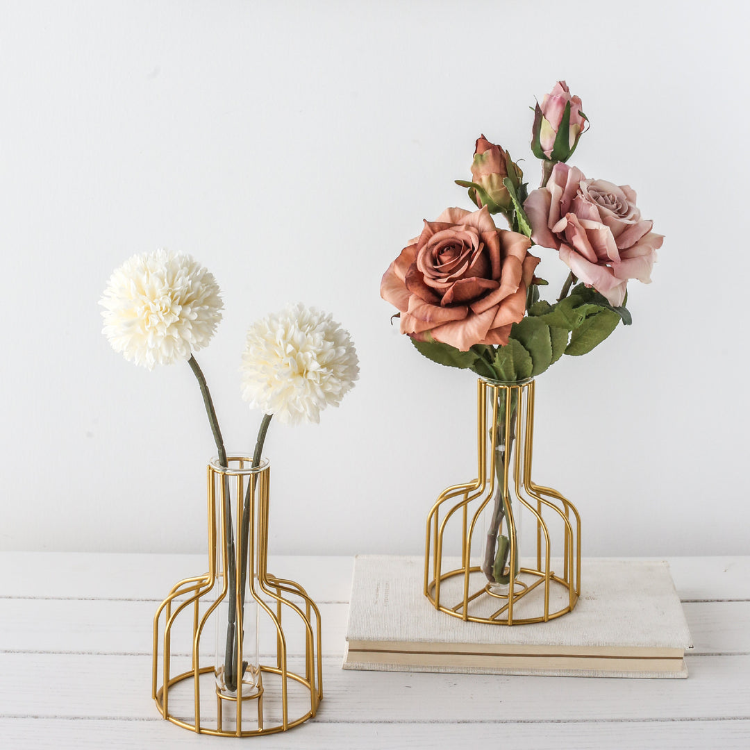 Levensechte Bloemenarrangement