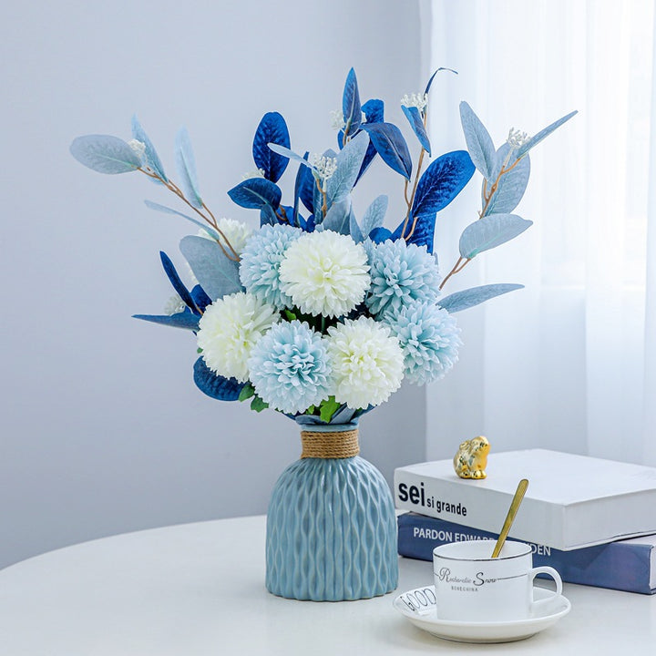 Levensechte Bloemenarrangement in Decoratieve Vazen