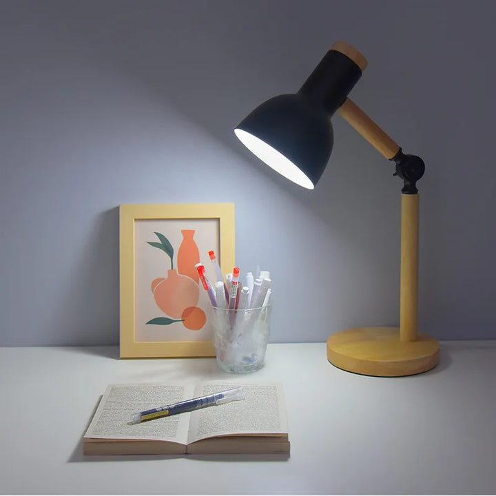 Kreative Nordic Houtkunst LED Tafellamp – Verstelbare kop & Oogbescherming