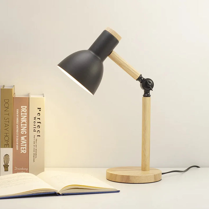 Kreative Nordic Houtkunst LED Tafellamp – Verstelbare kop & Oogbescherming