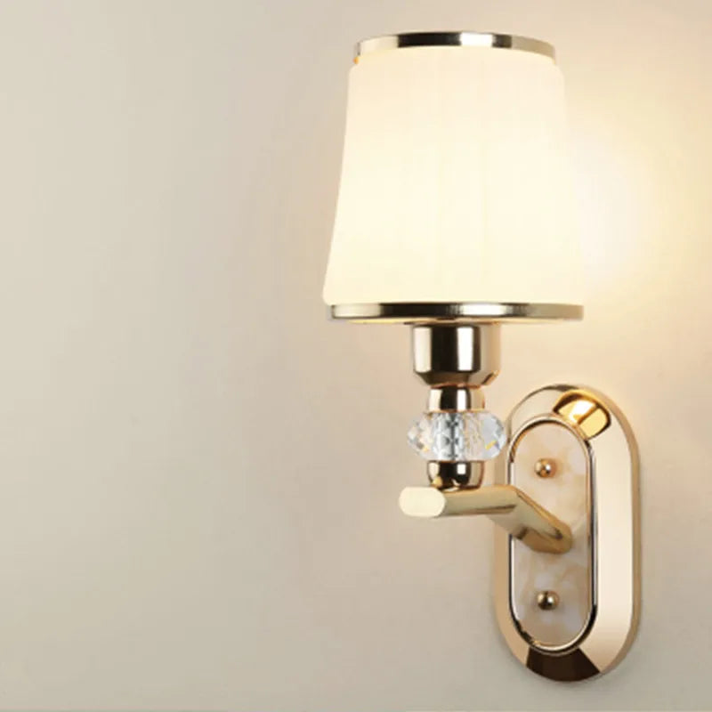Moderne LED wandlamp met glazen lampenkap | Wandlampen
