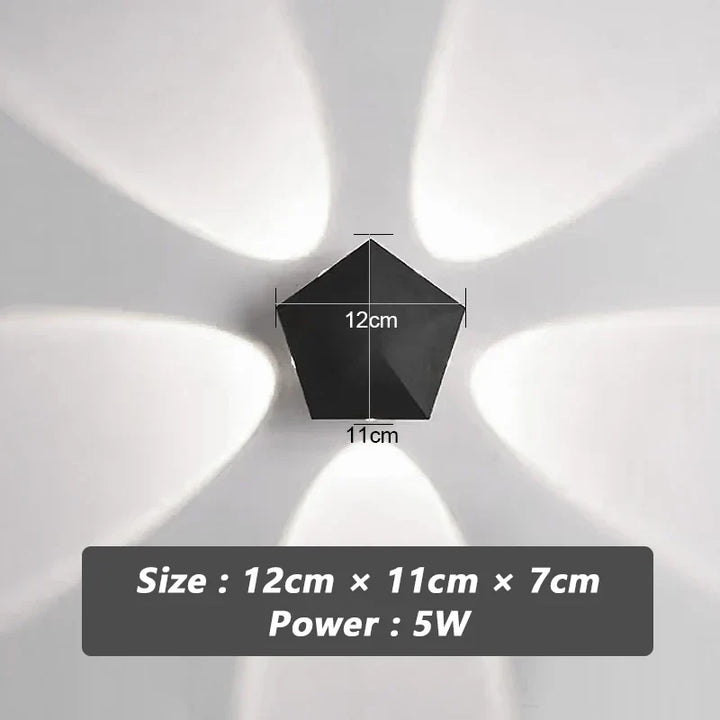 Zwarte Prism Ambient Minimal Wandlamp
