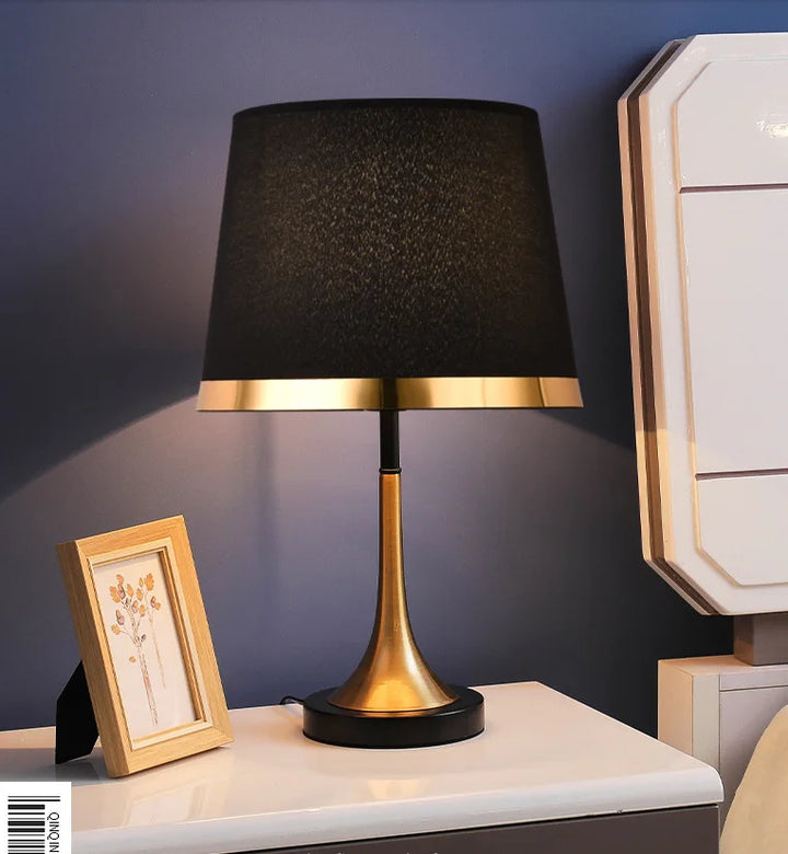 Europese Retro Slaapkamer Nachttafel Lamp - Moderne Amerikaanse Decoratieve Lichtbron
