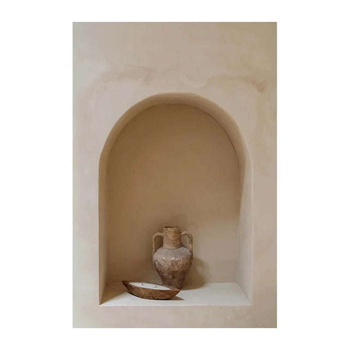 Neutrale kleuren terracotta stilleven vaas muurkunst fine art canvas afdrukken posters architectuur foto's voor moderne woonkamer slaapkamer woninginrichting | Arosta