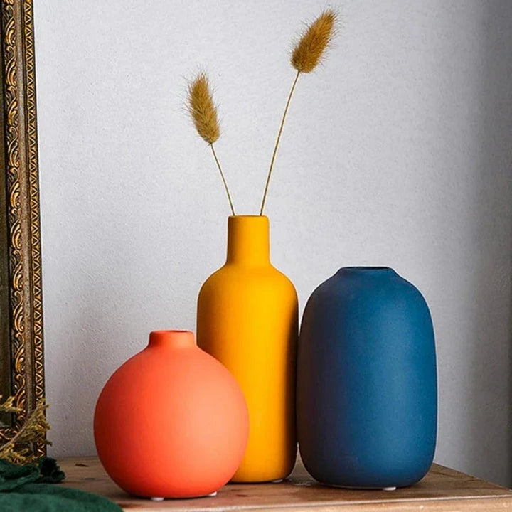 Noordse keramieken vaas Arosta