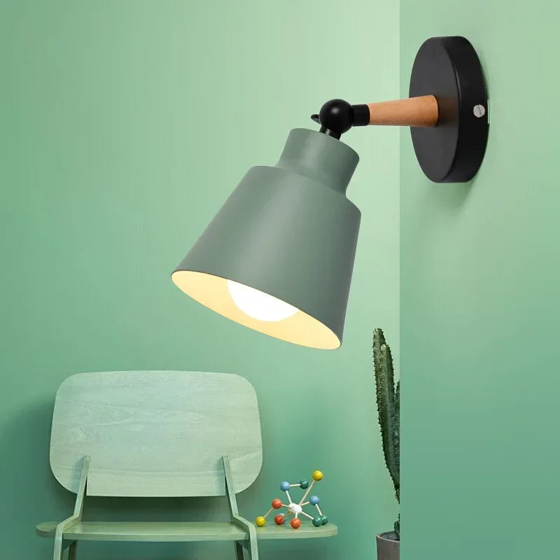 Nordic LED Wandlamp – Minimalistisch Massief Houten Ontwerp voor Slaapkamer, Woonkamer en Hal – Moderne Decoratieve Verlichting met E27 Fitting