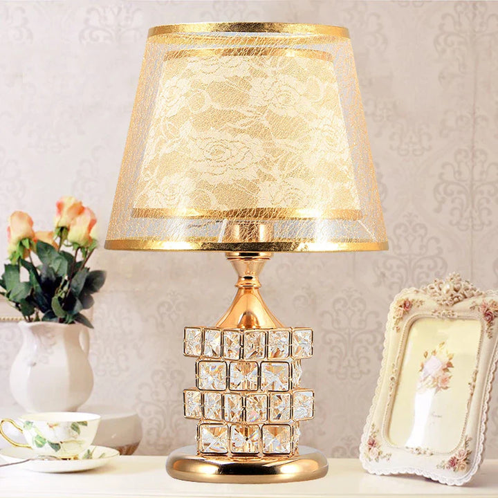 Moderne Kristall Tafellamp – Europese stijl luxe lamp voor huwelijkscadeau-ideeën, schattige slaapkamer en woondecoratie