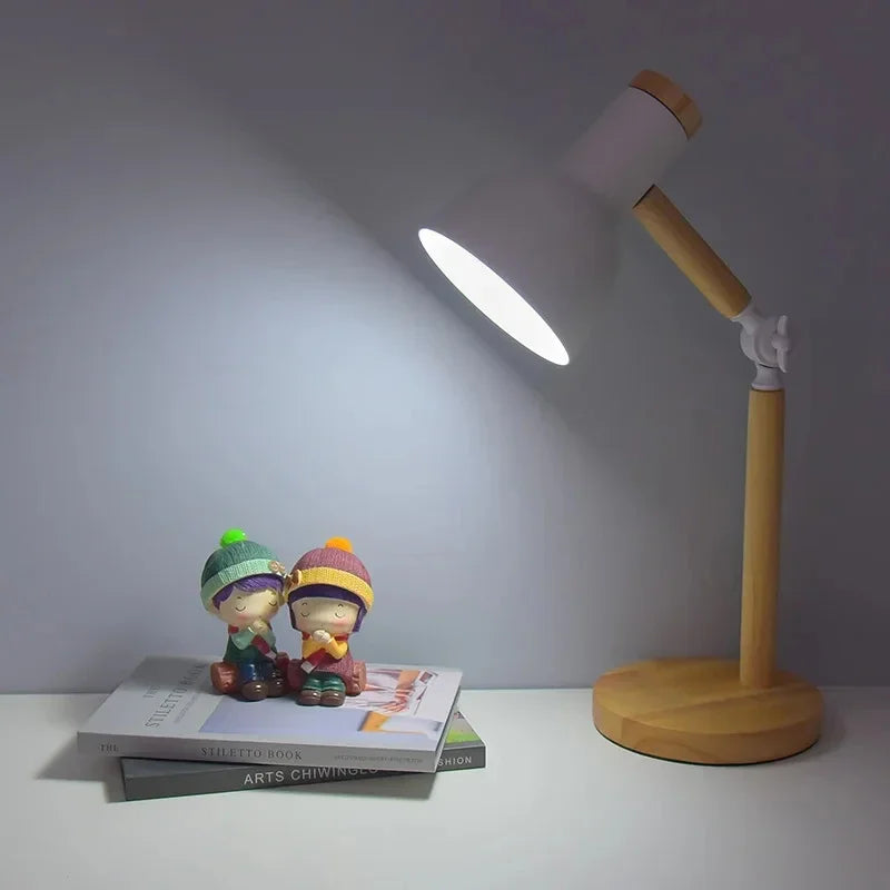 Artistieke paddenstoelvormige houten bureaulamp: Verlicht je ruimte met stijl