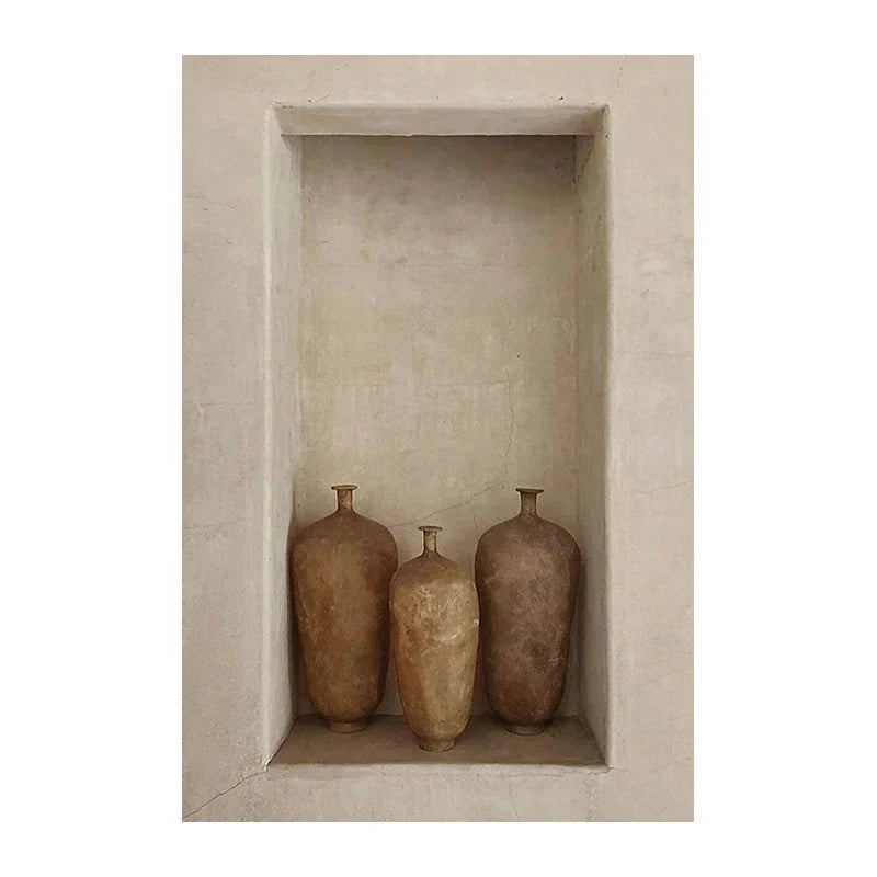 Neutrale kleuren terracotta stilleven vaas muurkunst fine art canvas afdrukken posters architectuur foto's voor moderne woonkamer slaapkamer woninginrichting | Arosta
