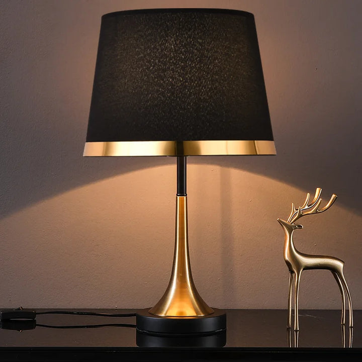 Europese Retro Slaapkamer Nachttafel Lamp - Moderne Amerikaanse Decoratieve Lichtbron