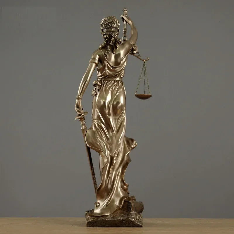 ERMAKOVA Europese antieke bronzen Griekse godin van de rechtvaardigheid standbeeld Fair Angels hars sculptuur ornamenten bureau huisdecoratie cadeau