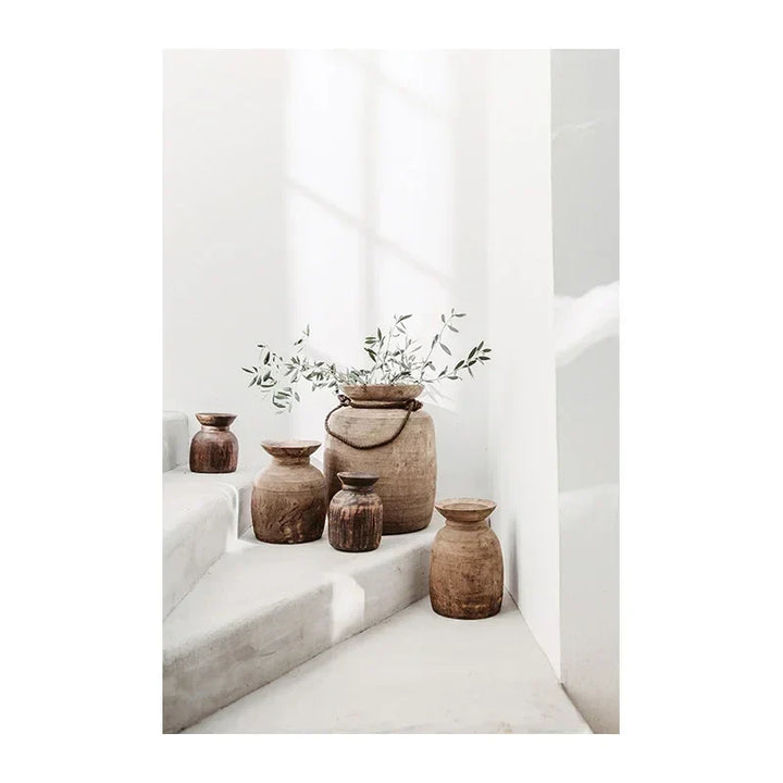 Neutrale kleuren terracotta stilleven vaas muurkunst fine art canvas afdrukken posters architectuur foto's voor moderne woonkamer slaapkamer woninginrichting | Arosta