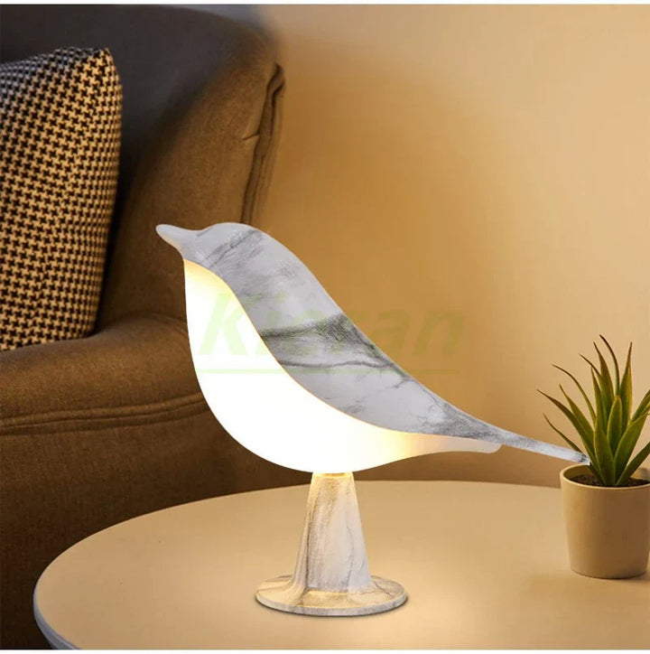 Moderne LED Vogel Bureaulamp – Touch-bediening, 6-10W LED Licht voor Slaapkamer, Studiekamer en Woonkamer – Stijlvol Magpie-Design voor Woondecoratie
