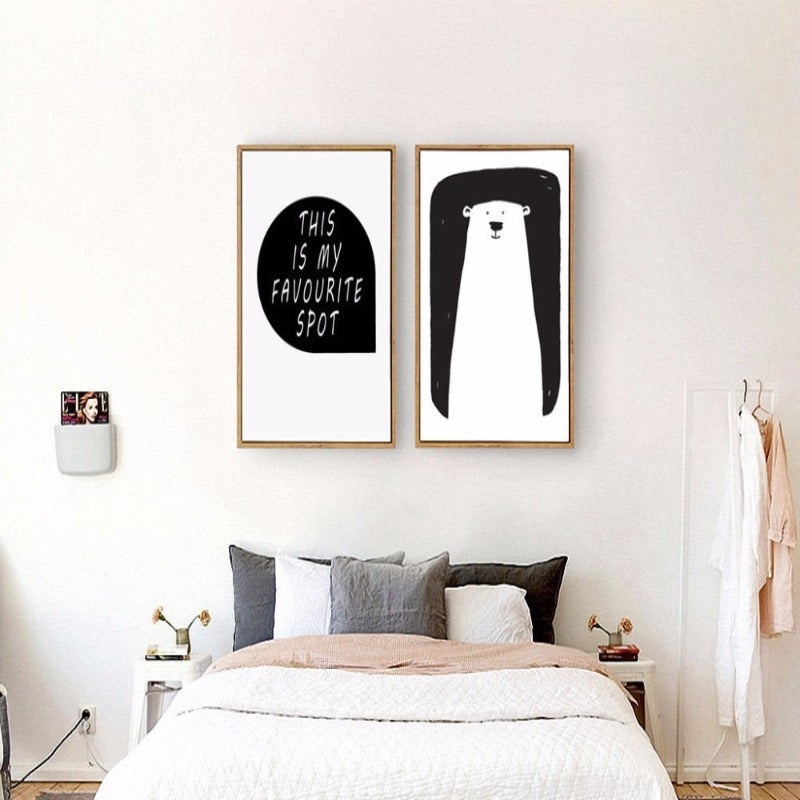 Minimalistische zwart-wit cartoonbeer kinderkamer decor - canvas wandkunst schilderij