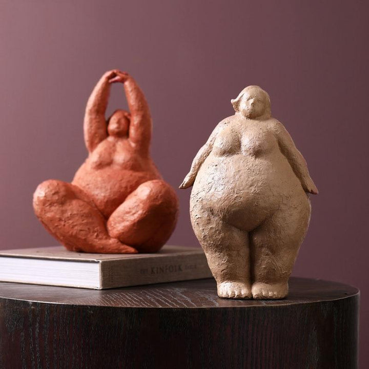Zelfbewuste damesfiguren